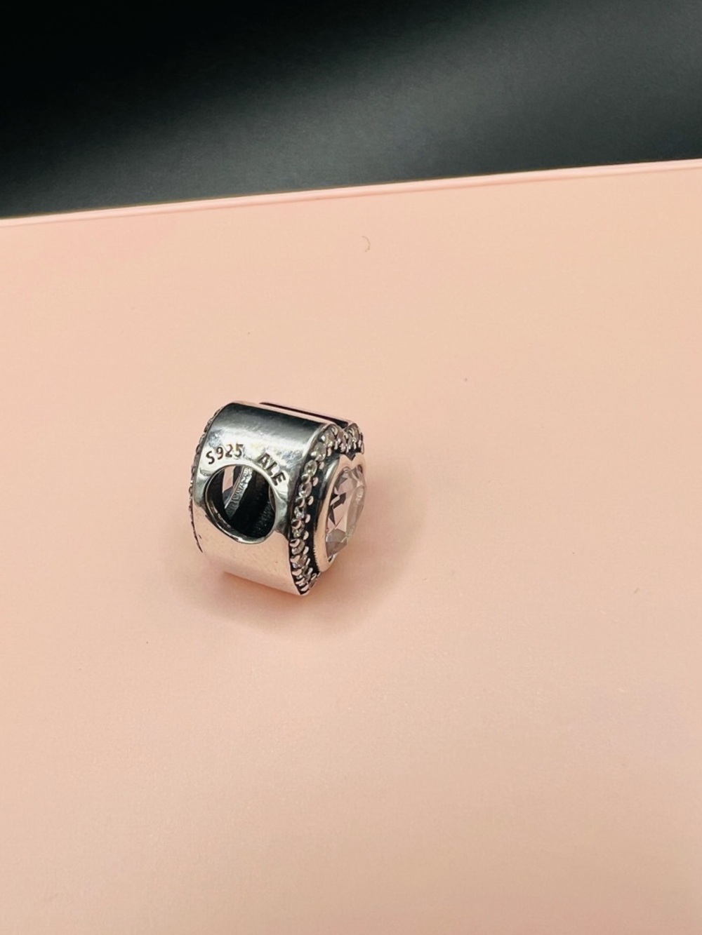 Pandora Sparkling Love Charm - Picture 6 of 9